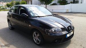 Seat Ibiza 1.4 TDI A/C e D/A Março/08 - à venda - Ligeiros