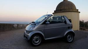 Smart Cabrio 0.8 Cdi Fortwo Janeiro/02 - à venda -