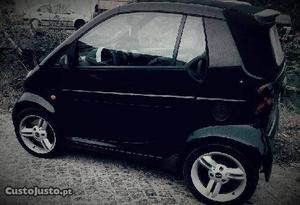 Smart ForTwo CDI Cabrio Junho/01 - à venda - Descapotável
