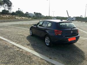 BMW 116 sport line Setembro/13 - à venda - Ligeiros