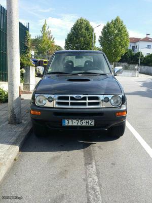 Ford Maverick GLS 2.7 TDI Fevereiro/97 - à venda - Pick-up/