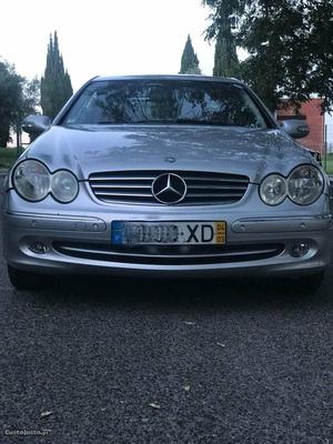 Mercedes CLK 200 Kompressor Nacional Couoe Março/04 - à