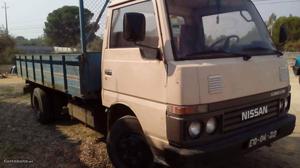 Nissan Pick Up Cabtar Janeiro/87 - à venda - Pick-up/