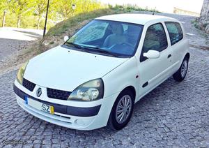 Renault Clio 1.5 DCI Janeiro/02 - à venda - Comerciais /