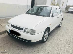 Seat Ibiza v Fevereiro/99 - à venda - Ligeiros