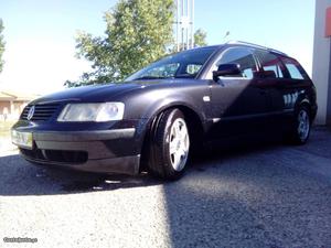 VW Passat Variant Março/99 - à venda - Ligeiros