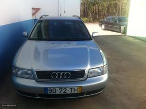 Audi A4 Avant 1.9tdi 110cv Março/97 - à venda - Ligeiros