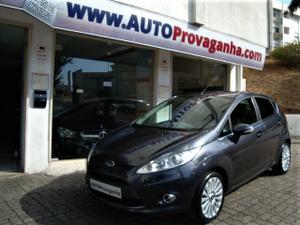 Ford Fiesta 1.6 titanium 90Cv