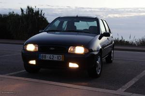Ford Fiesta cc 75cv Março/97 - à venda - Ligeiros
