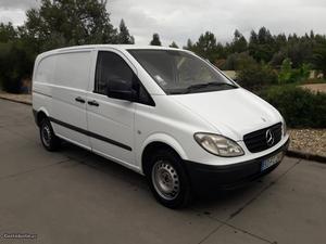 Mercedes-Benz Vito 109 Janeiro/08 - à venda - Comerciais /