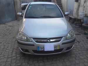 Opel Corsa 1.3 cdti Novembro/03 - à venda - Ligeiros