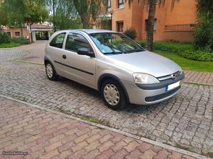 Opel Corsa 1.7 DTI Novembro/02 - à venda - Comerciais /