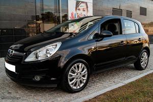 Opel Corsa A/C C/ NOVO Novembro/09 - à venda - Ligeiros