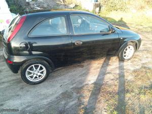 Opel Corsa Opel corsa 1.7 di Agosto/01 - à venda -