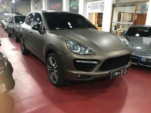 Porsche Cayenne Turbo