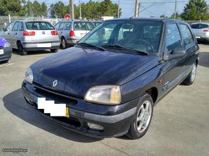 Renault Clio 1.2 Setembro/97 - à venda - Ligeiros