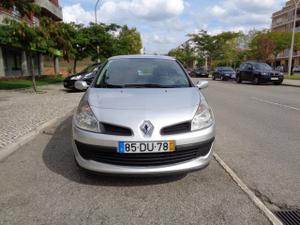 Renault Clio 1.5 DCI