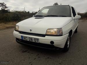 Renault Clio 1.9D (a.retoma) Julho/92 - à venda -