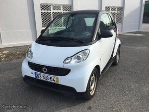 Smart ForTwo Pure1.0 MHD,61HP Setembro/12 - à venda -