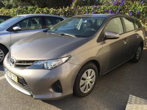 Toyota Auris 1.4 D SW Active