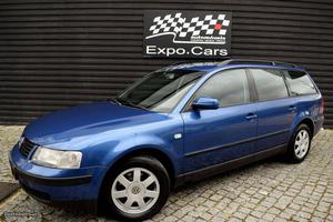 VW Passat 1.9 TDi Sport 115cv Fevereiro/00 - à venda -