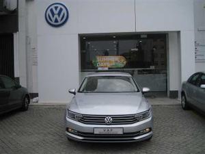 Volkswagen Passat 1.6 TDi Contortline