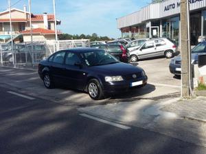 Vw Passat 1.6 CONFORTLINE - - GPL