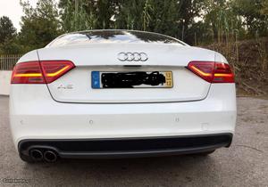 Audi A5 Coupé Dezembro/12 - à venda - Ligeiros
