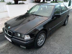 BMW 318 Tds 90cv impecável Janeiro/96 - à venda - Ligeiros