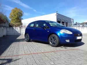 Fiat Grande Punto 1.3 Multijet 75CV Agosto/06 - à venda -