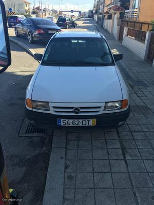 Opel Astra 1.4i Maio/94 - à venda - Ligeiros Passageiros,