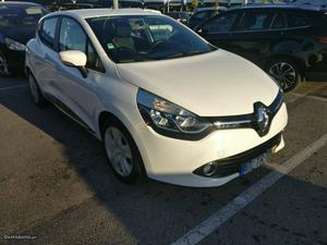 Renault Clio 1.5dci 90cv Fevereiro/15 - à venda - Ligeiros