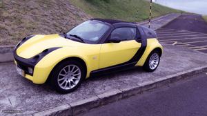 Smart Roadster Coupe Abril/03 - à venda - Descapotável /
