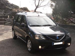 Dacia Logan 1.5DCI 7lug. A/C Maio/08 - à venda - Ligeiros