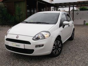 Fiat Punto 1.2 Easy S&S Fevereiro/15 - à venda - Ligeiros