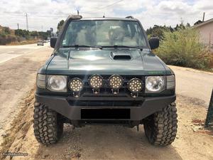 Mitsubishi Pajero 2.8 TGV troco Agosto/98 - à venda -