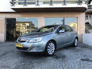Opel Astra 1.7 CDti 125cv Cosmo Julho/10 - à venda -