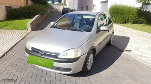 Opel Corsa C Confort Fevereiro/01 - à venda - Ligeiros