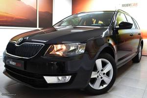 Skoda Octavia 1.6 TDi Ambition Agosto/14 - à venda -