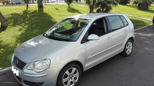 VW Polo TDI live c/ac Outubro/07 - à venda - Ligeiros