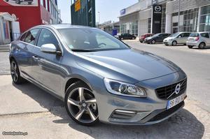 Volvo S60 D4 R-Design Julho/16 - à venda - Ligeiros