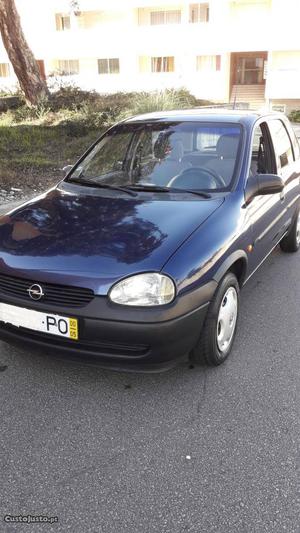 Opel Corsa v Maio/00 - à venda - Ligeiros