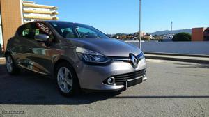 Renault Clio TCE Luxe GPS Junho/13 - à venda - Ligeiros