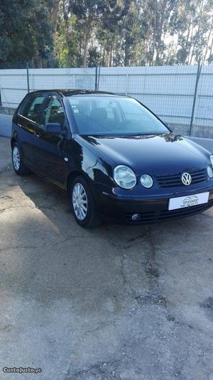 VW Polo 1.2 como novo Maio/02 - à venda - Ligeiros