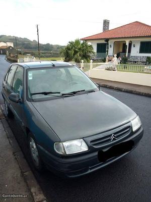 Citroën Saxo  Abril/98 - à venda - Ligeiros