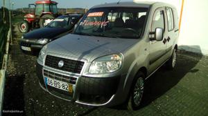 Fiat Doblo Diesel 7 lugares Junho/06 - à venda - Monovolume