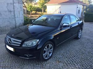 Mercedes-Benz C 220 CDI Avantgarde Março/07 - à venda -