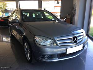 Mercedes-Benz C 220 CDI avantgard Julho/10 - à venda -