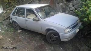 Opel Corsa 1.5 D Maio/91 - à venda - Ligeiros Passageiros,