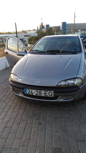 Opel Tigra 1.4 Dezembro/94 - à venda - Ligeiros